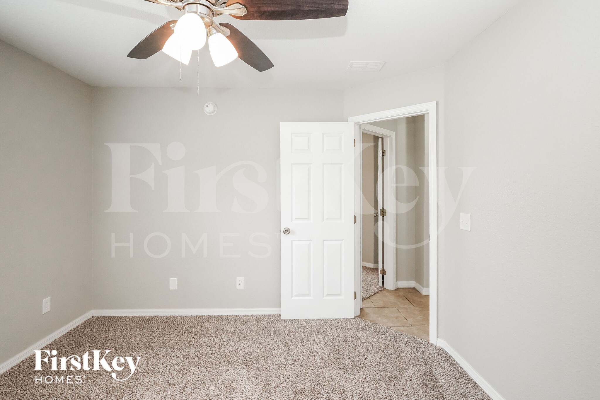 Building Photo - 211 Grouper Ct