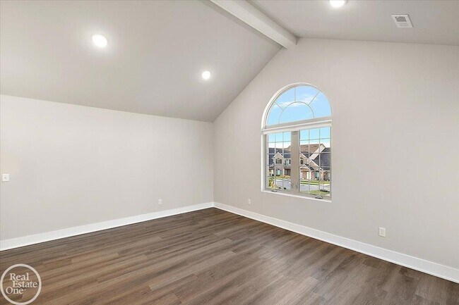 Building Photo - 2676 Barrington Square