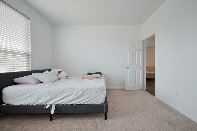 Building Photo - 6718 Forbes Run Dr