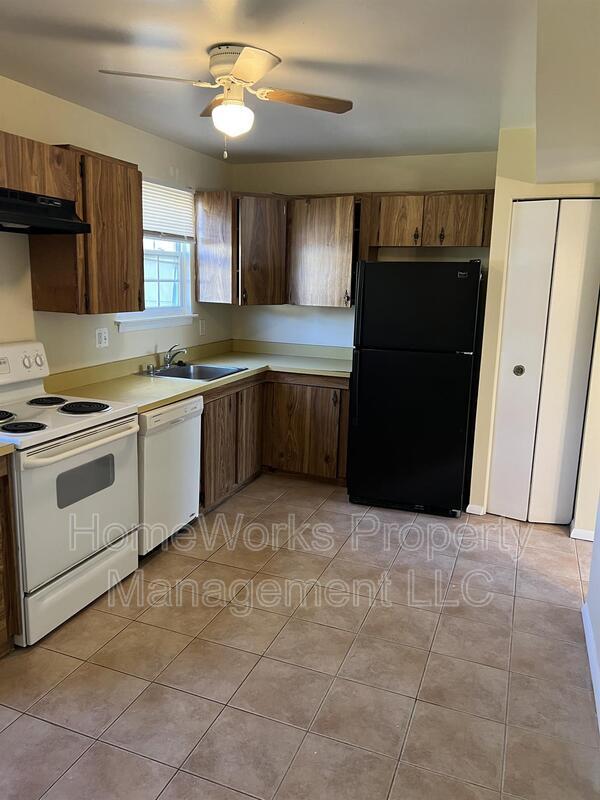 Building Photo - 462 Norvelle Ct