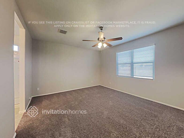 Building Photo - 37664 W Bello Ln