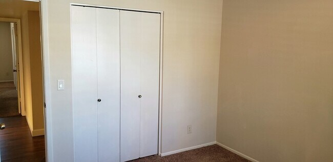 Building Photo - Stunning McCormick Ranch home