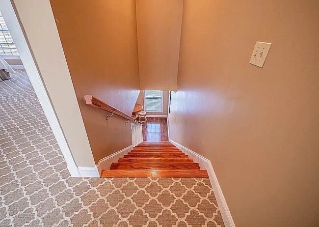 Building Photo - 581 Cedar Creek Rd