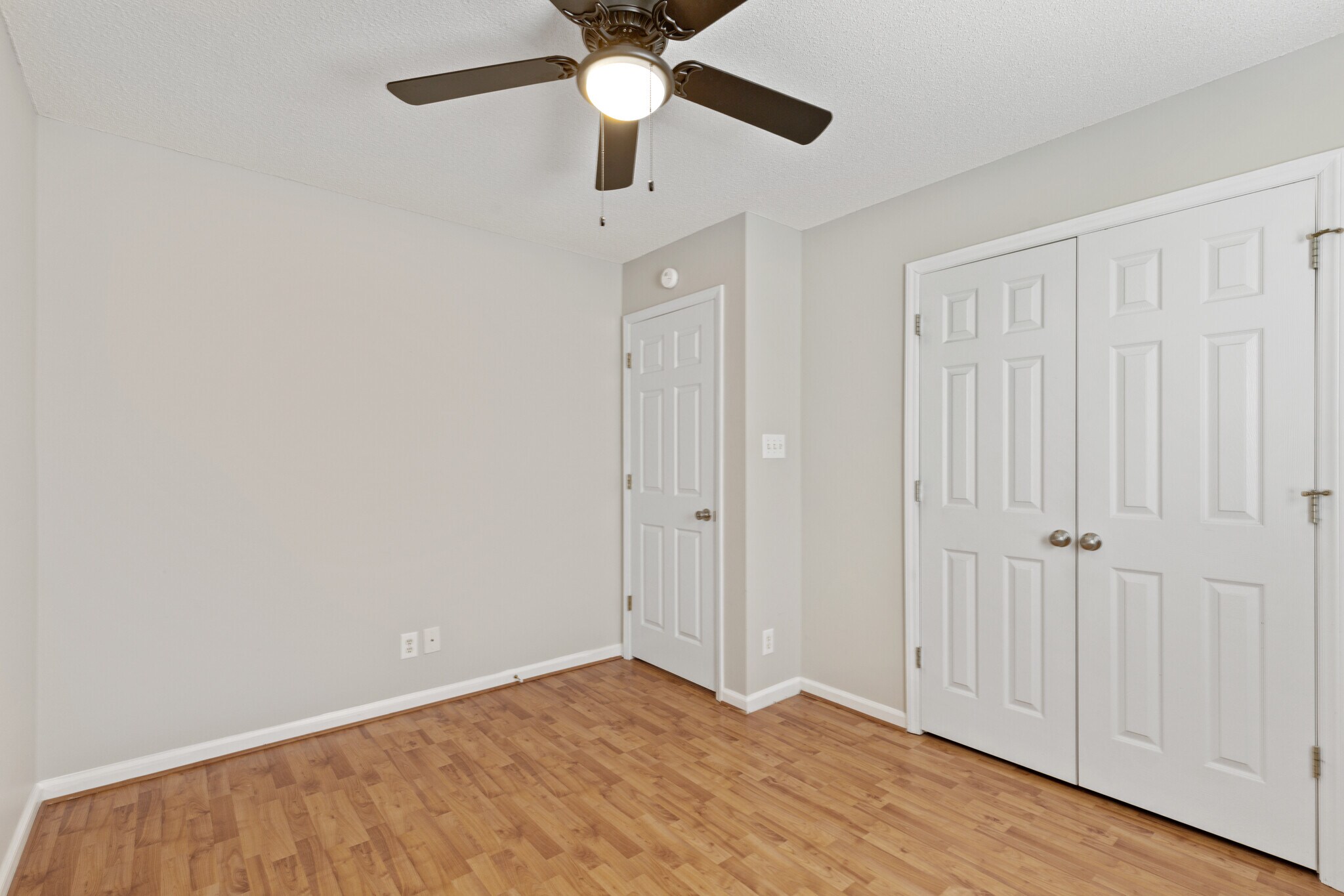 Building Photo - 3901 Charleston Park Dr