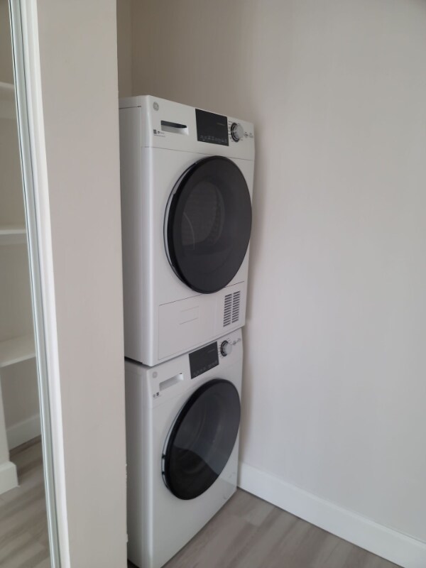 Building Photo - 7025 Waite Dr