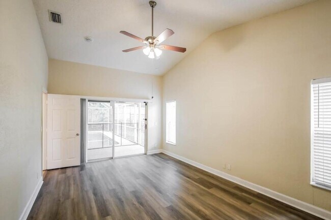 Building Photo - 5148 NW 47th Ave