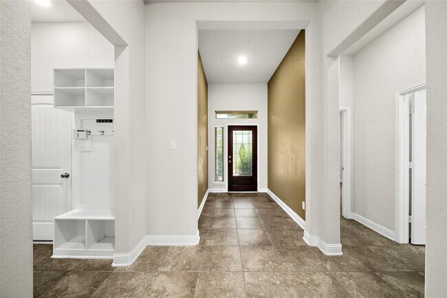 Building Photo - 17003 Maravillas Cove Dr
