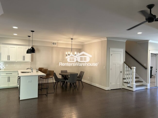 Building Photo - 406 Sunbelt Dr