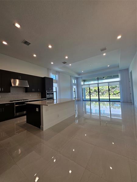 Building Photo - 9421 Tulip Leaf Ct