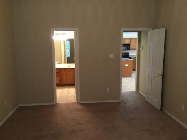 Building Photo - 2609 Ensenada Ln
