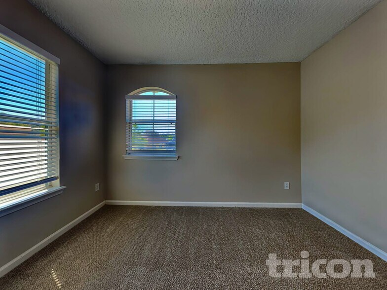 Building Photo - 3082 White Heron Trail