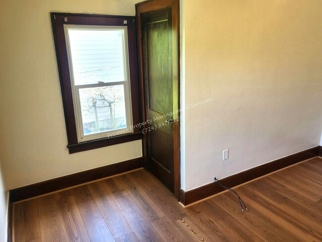 Building Photo - 2237 Brodhead Rd