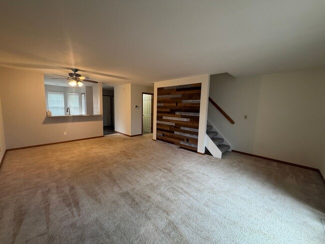 Building Photo - 6913 Tippecanoe Rd