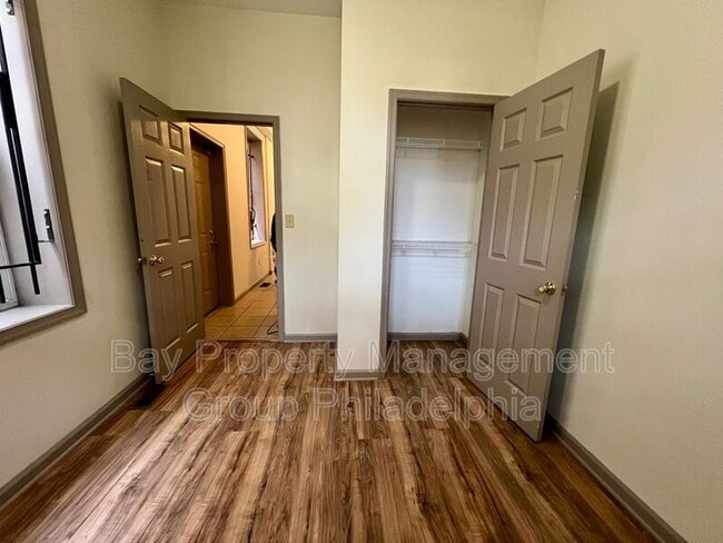 Building Photo - 1631 Edgley St