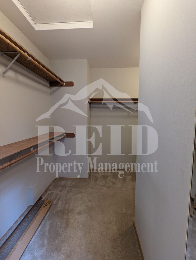 Building Photo - 7027 Killeen Pl SW