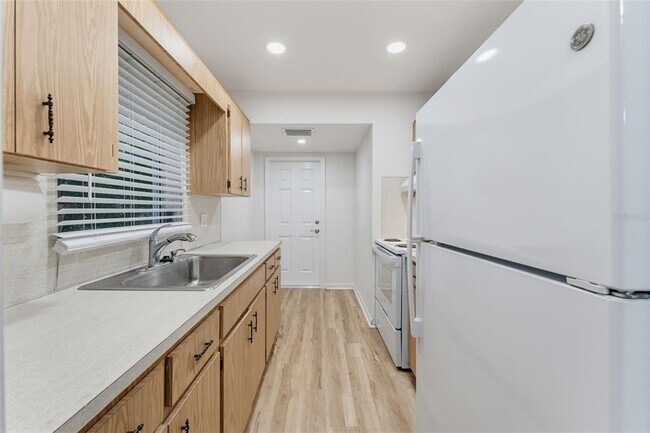 Building Photo - 1714 53rd St S