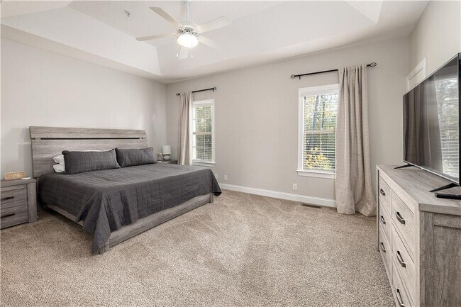 Building Photo - 405 Mariners Cir