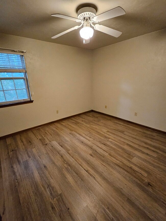 Building Photo - 2061 Rickards Rd