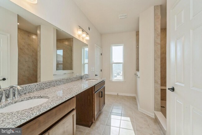Building Photo - 103 Vaughn Dr Ext