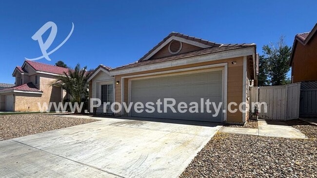 Building Photo - 15473 Cardiff Ln