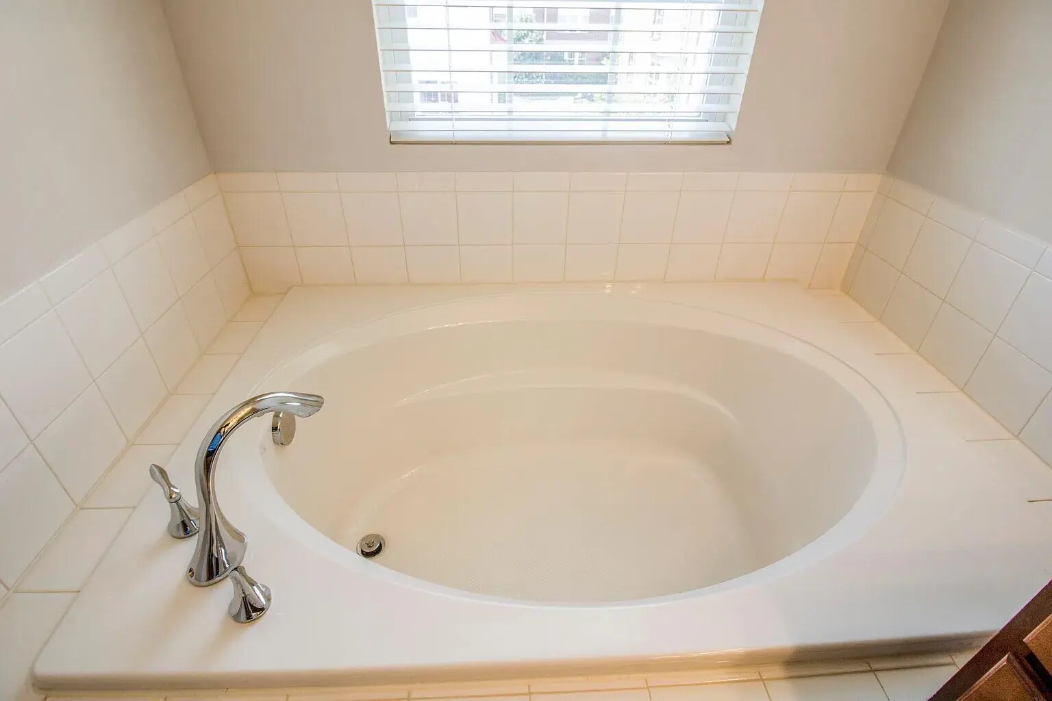 Building Photo - 7932 Pettigrew St