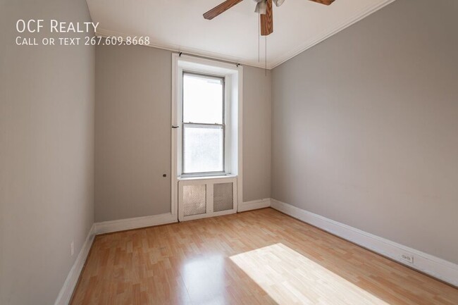 Building Photo - One Bedroom Apartment on Spring Garden Street