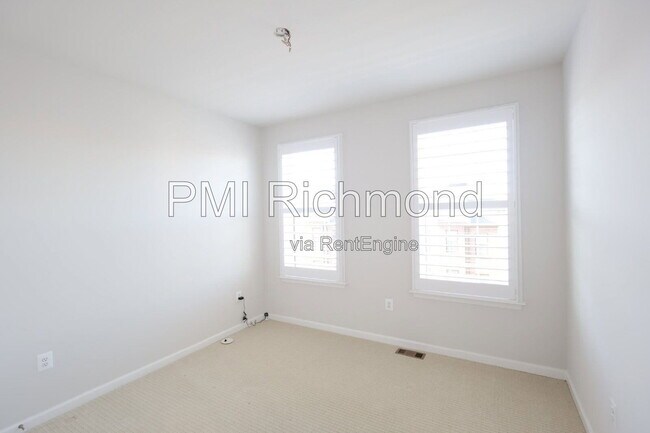 Building Photo - 13273 Coalfield Station Ln