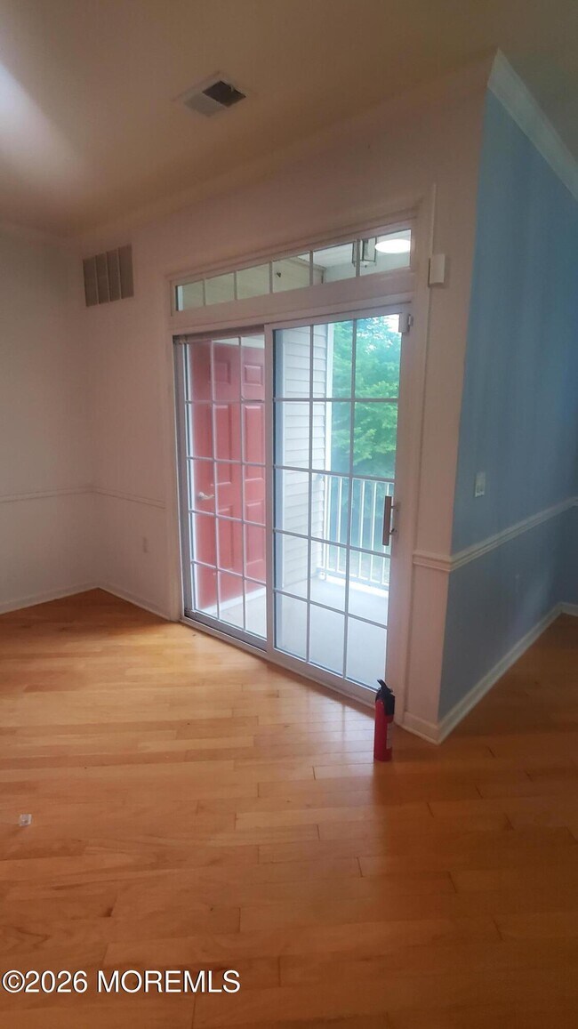 Building Photo - 338 Sophee Ln