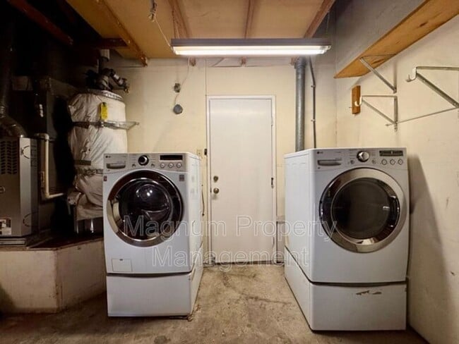 Building Photo - 2286 Callao Ct