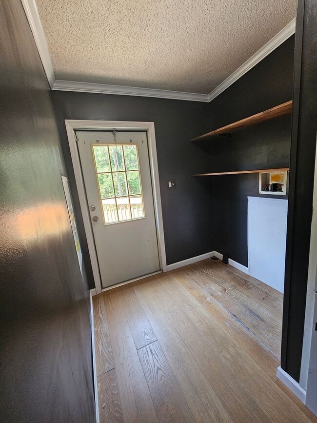 Building Photo - 4 Bedroom/ 2 Bath Modular Home