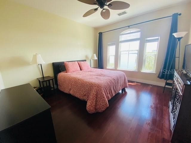 Building Photo - 2747 Via Capri