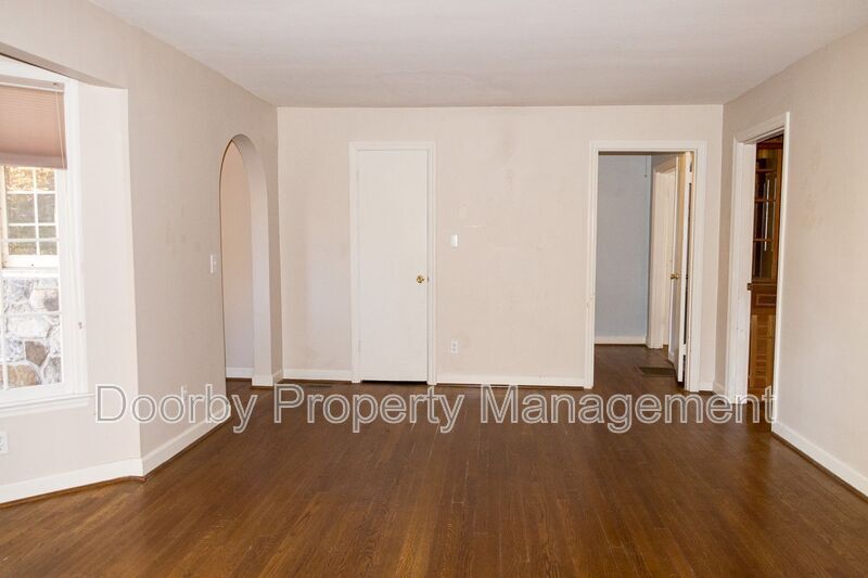 Building Photo - 1711 Ashton St