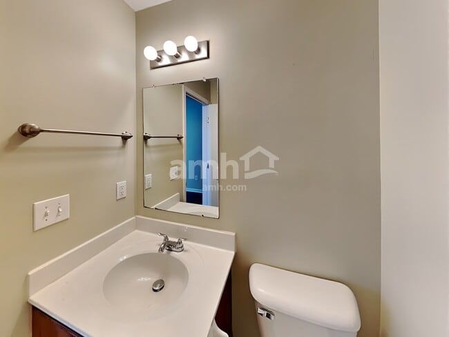 Building Photo - 128 Andiron Drive