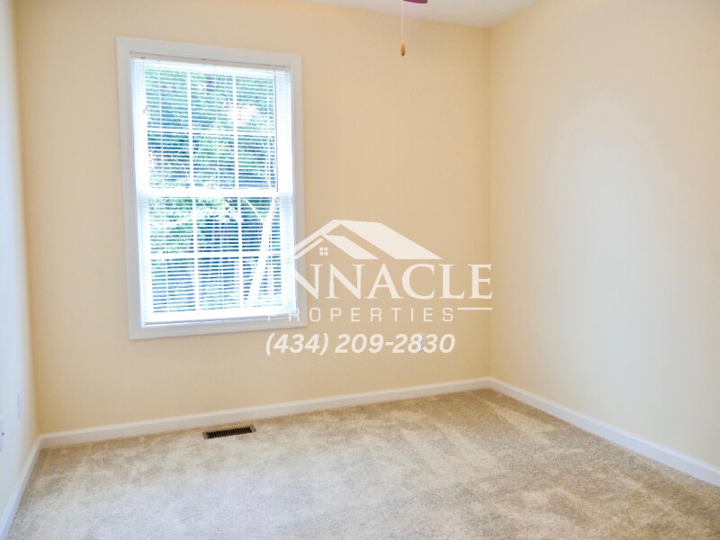 Building Photo - 747 Old Graves Mill Rd