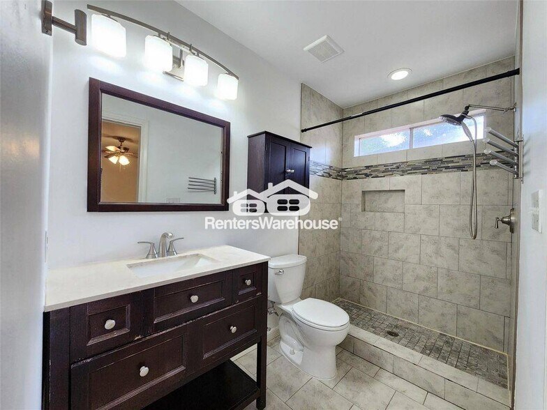 Building Photo - 1322 Valley Landing Dr