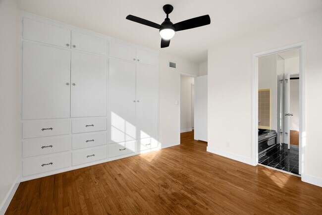 Building Photo - Desirable Fullerton Home 4 Bed 2 Bath w/ Pool & Jacuzzi