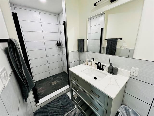 Building Photo - 2859 W Brooklyn Ave