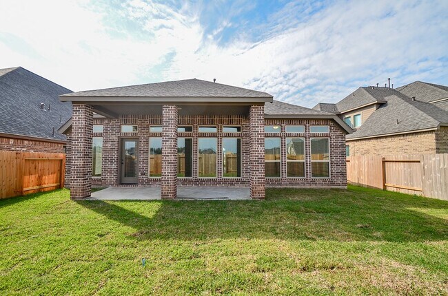 Building Photo - 1326 Watercrest Park Ln