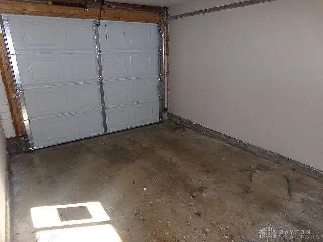 Building Photo - 6185 Farmborough Dr