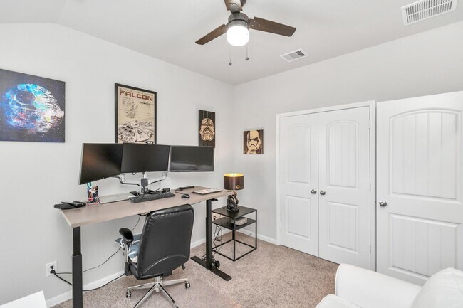 Building Photo - 6842 Scarlet Sagebrush St