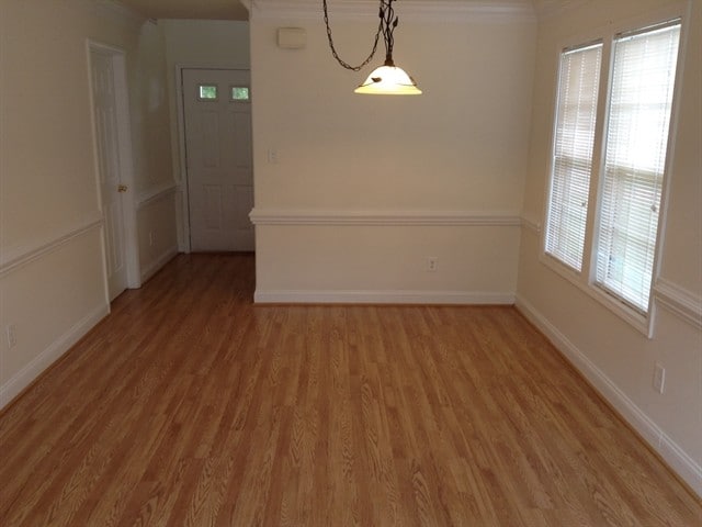 Building Photo - 5899 Culloden Ct