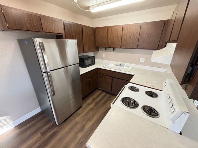 Building Photo - 155 Westminster Way