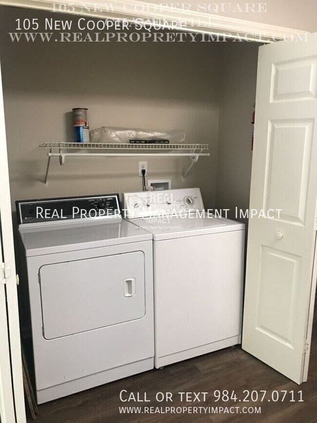 Building Photo - 105 New Cooper Square