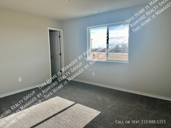 Building Photo - 7351 Coppermine Ct