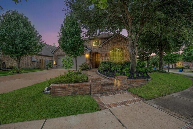 Building Photo - 18419 Willow Oak Bend Dr