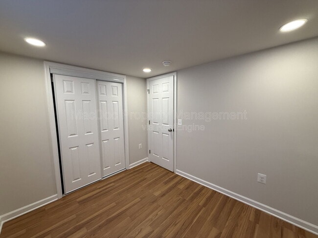 Building Photo - 13428 Ladysmith Rd