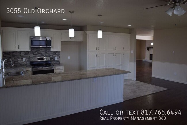Building Photo - 3055 Old Orchard Ln