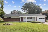 Building Photo - 72 Ferguson Ln