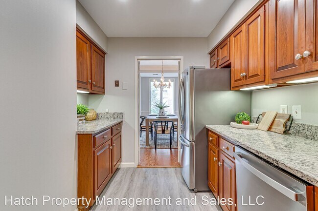 Building Photo - 3 br, 2 bath House - 8101 Connecticut Ave....