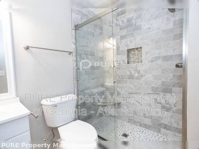 Building Photo - 406 Mimosa Terrace